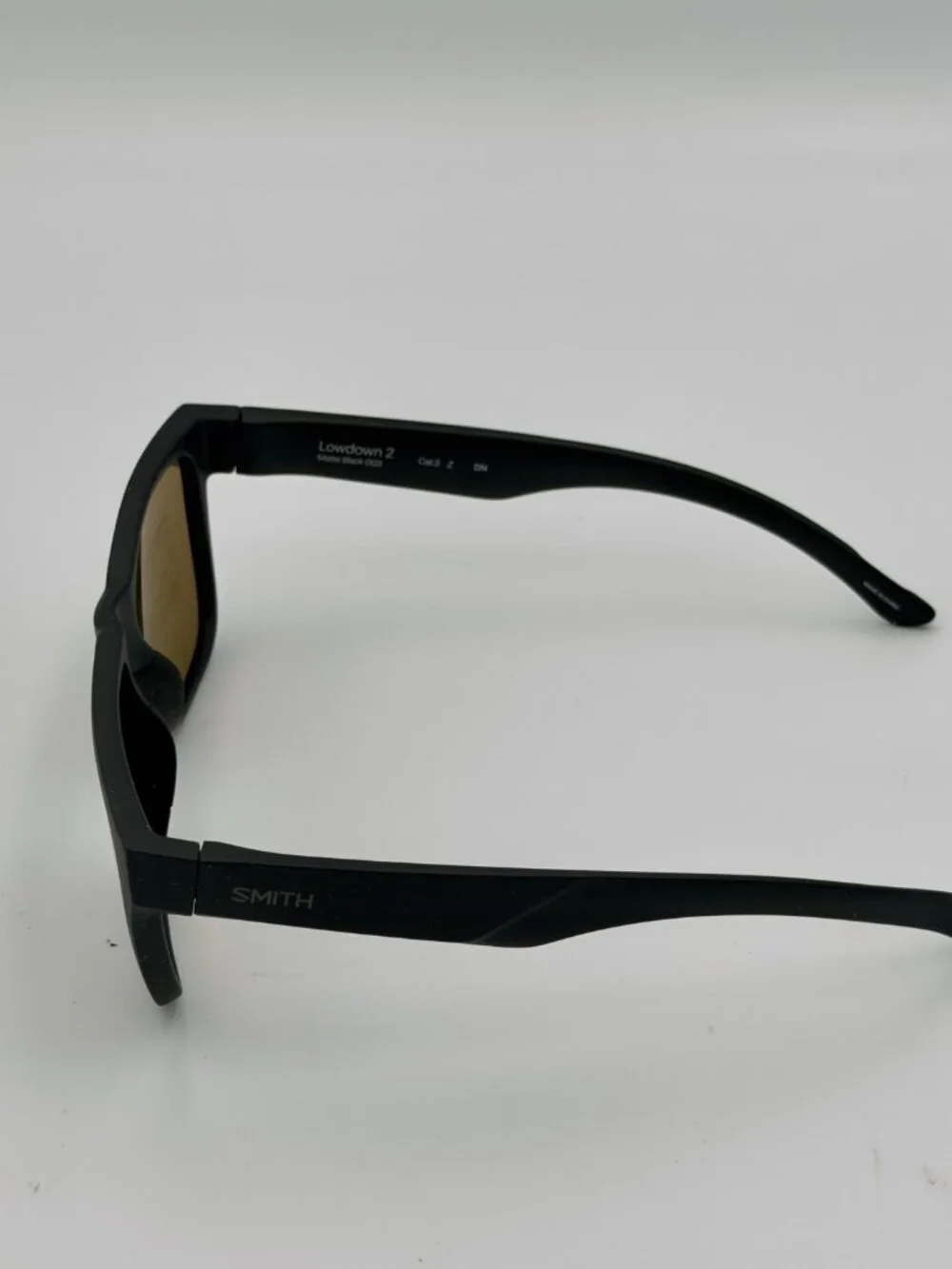 Smith Lowdown 2 Sunglasses Matte Black ChromaPop Polarized Gray Green